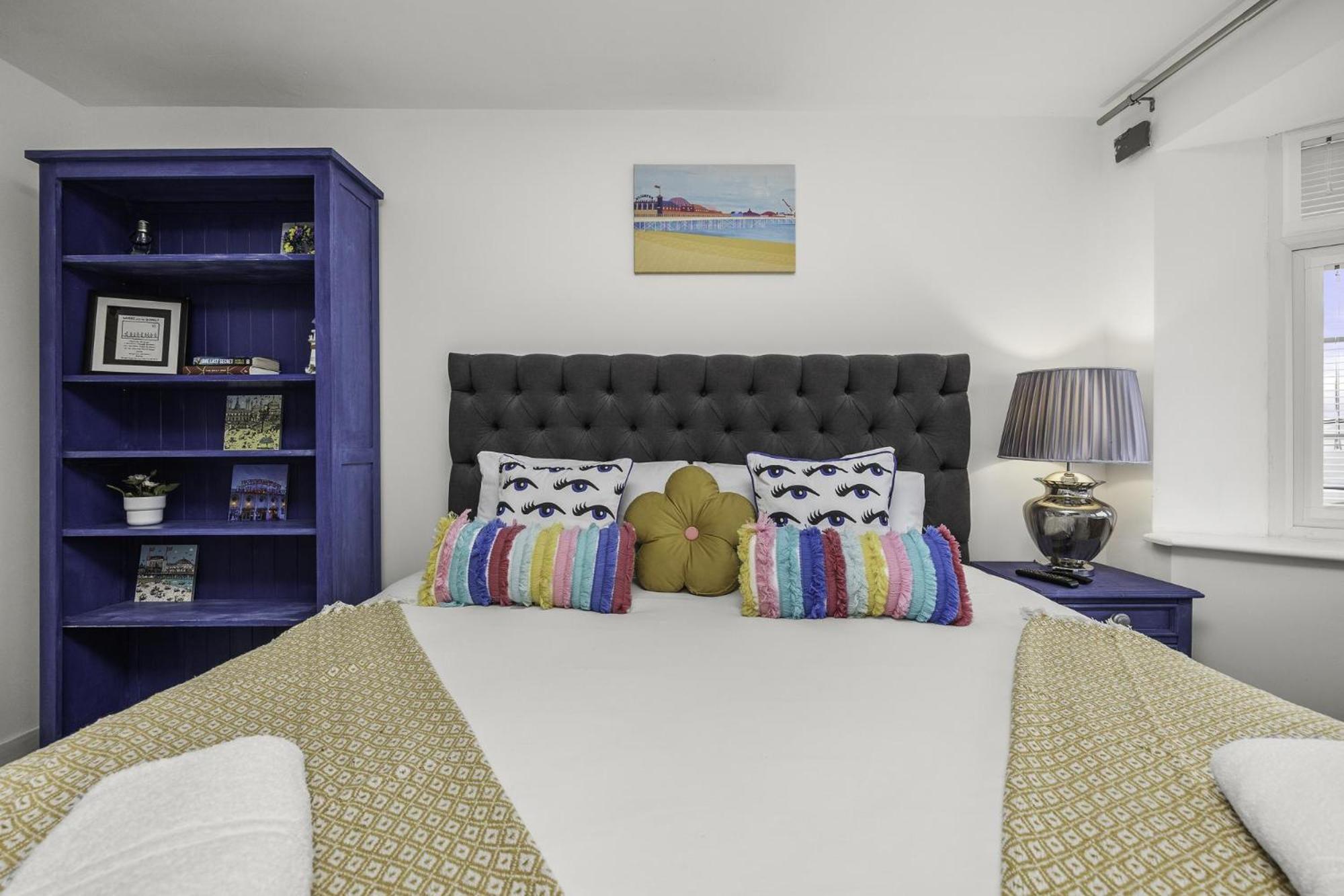 Holiday home Sunset Townhouse With Free Parking